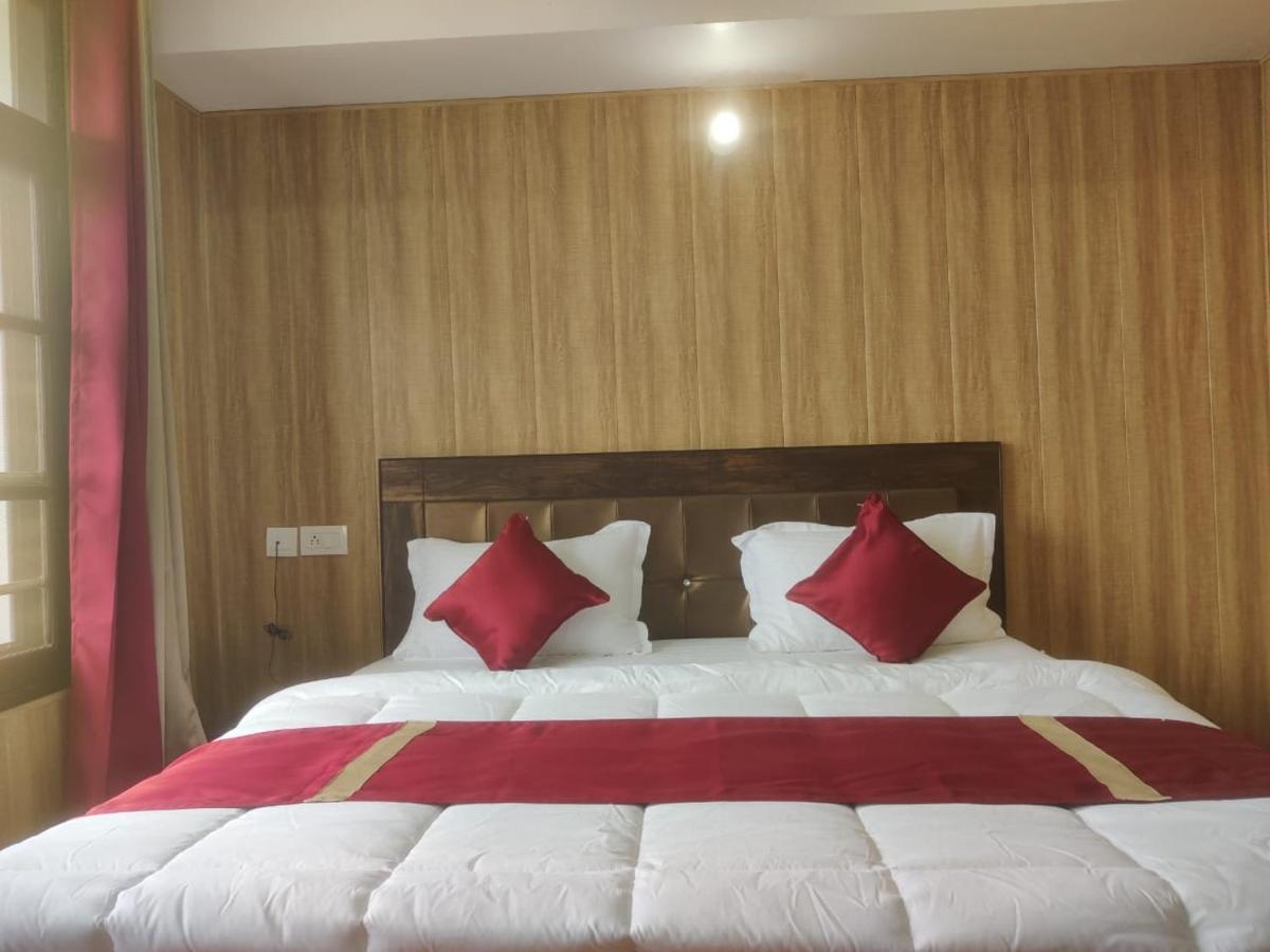 Fabhotel Maya Мусори Екстериор снимка