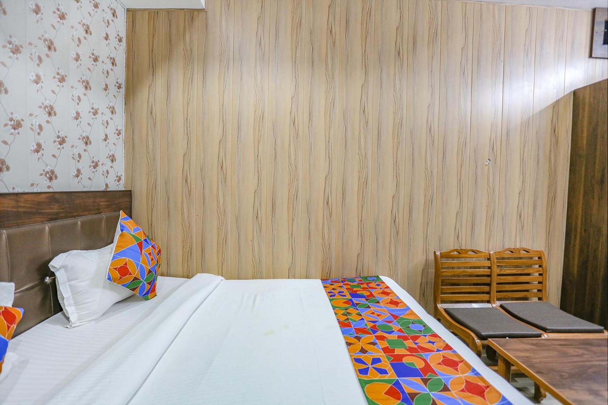 Fabhotel Maya Мусори Екстериор снимка